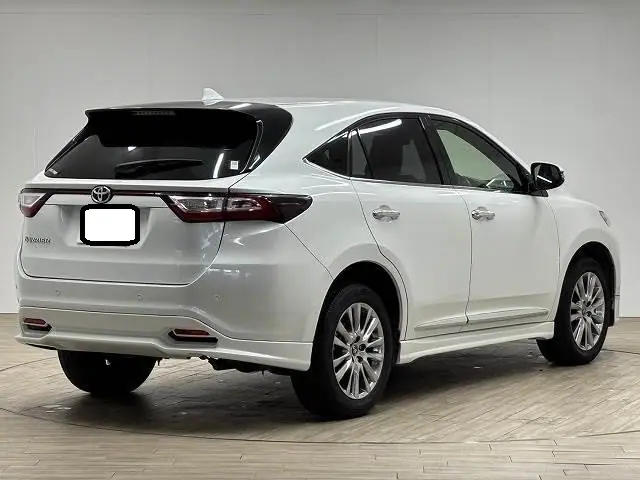 2018 Toyota Harrier Premium for Sale in Kenya by Best Cars for Sale in Kenya Ltd.