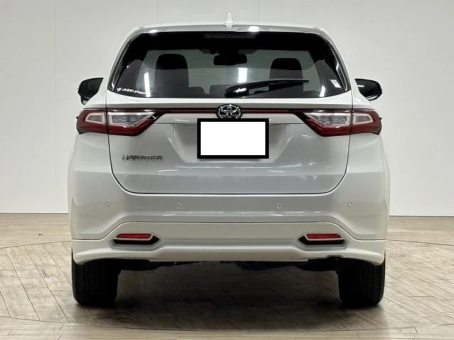 2018 Toyota Harrier Premium for Sale in Kenya by Best Cars for Sale in Kenya Ltd.