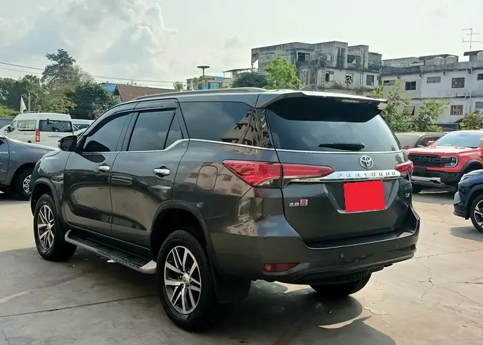 2018 TOYOTA FORTUNER 2.8L 4WD for Sale in Kenya by Best Cars for Sale in Kenya Ltd.