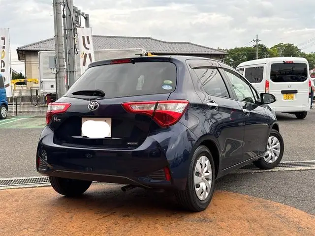 2018 Toyota Vitz F for Sale in Kenya by Best Cars for Sale in Kenya Ltd.