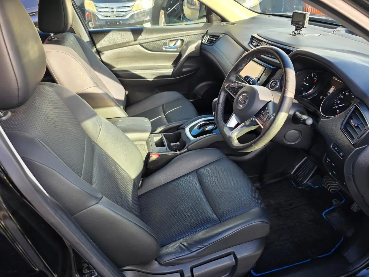 2018 Nissan X-trail 20XI Hybrid for Sale in Kenya by Best Cars for Sale in Kenya Ltd.