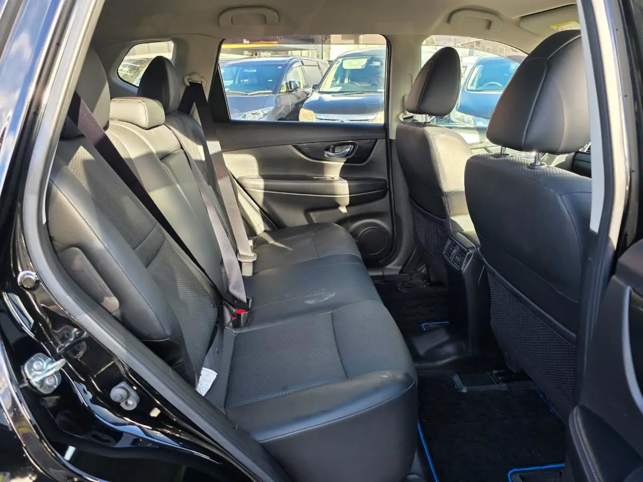 2018 Nissan X-trail 20XI Hybrid for Sale in Kenya by Best Cars for Sale in Kenya Ltd.