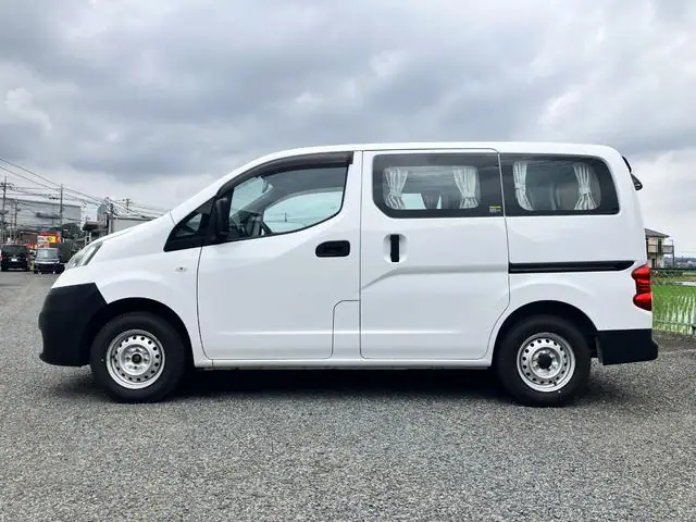 2018 Nissan NV200 for Sale in Kenya by Best Cars for Sale in Kenya Ltd.