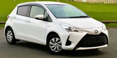2018 Toyota Vitz Hybrid for Sale in Kenya