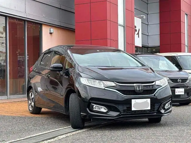 2018 Honda Fit L Hybrid for Sale in Kenya by Best Cars for Sale in Kenya Ltd.