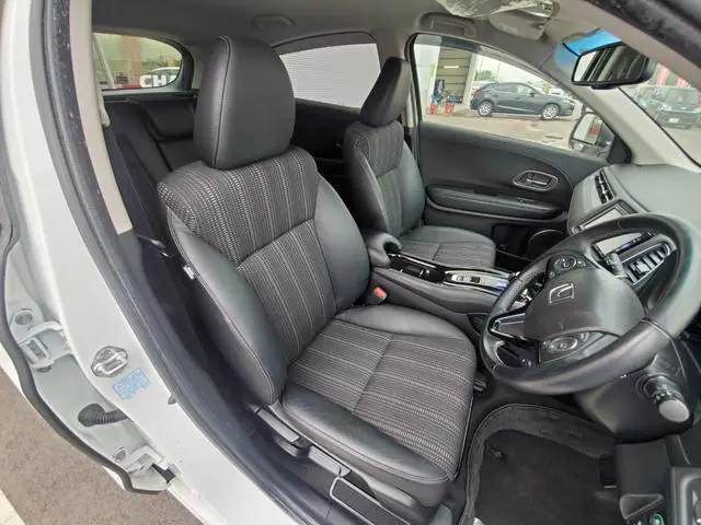 2018 Honda Vezel Z (RU3) for Sale in Kenya by Best Cars for Sale in Kenya Ltd.