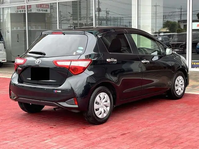 2018 Toyota Vitz for Sale in Kenya by Best Cars for Sale in Kenya Ltd.