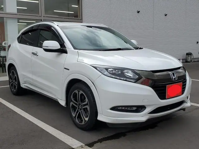 2018 Honda Vezel Z (RU3) for Sale in Kenya by Best Cars for Sale in Kenya Ltd.