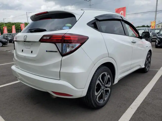2018 Honda Vezel Z (RU3) for Sale in Kenya by Best Cars for Sale in Kenya Ltd.