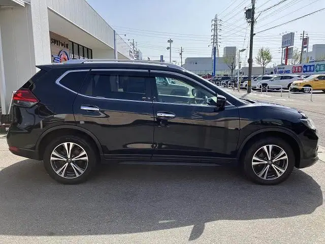 2018 Nissan X-trail 20XI for Sale in Kenya by Best Cars for Sale in Kenya Ltd.