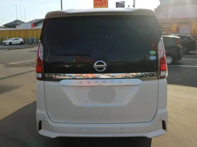 2018 Nissan Serena for sale in Kenya by Best Cars for in Kenya Ltd.