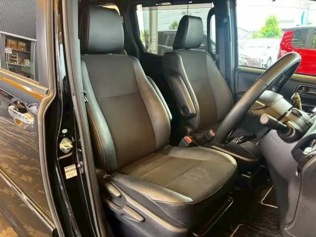 2018 Toyota Noah SI WxB for Sale in Kenya by Best Cars for Sale in Kenya Ltd.