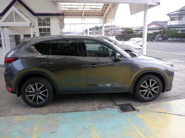 2018 Mazda CX-5 (XD L) for Sale in Kenya by Best Cars for Sale in Kenya Ltd.