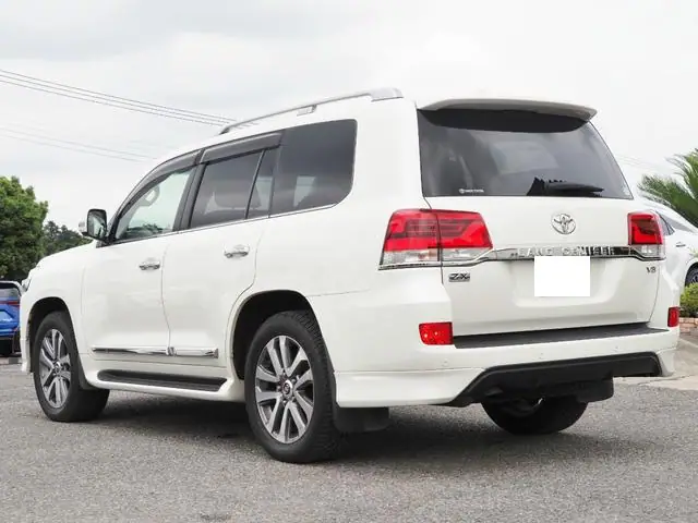2018 Toyota Land Cruiser ZX V8 for Sale in Kenya by Best Cars for Sale in Kenya Ltd.