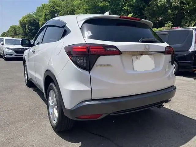 2018 Honda Vezel X (RU3) for Sale in Kenya by Best Cars for Sale in Kenya Ltd.