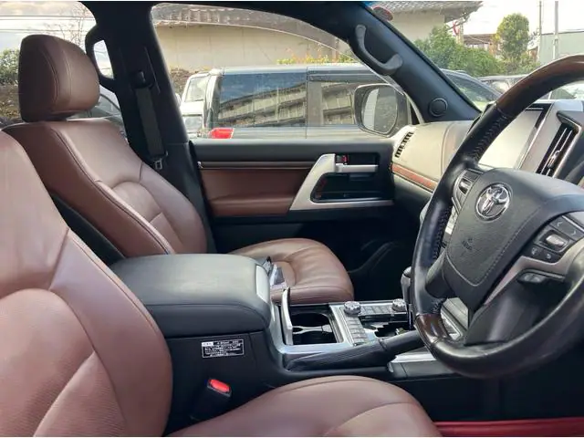 2020 Toyota Land Cruiser ZX V8 for Sale in Kenya by Best Cars for Sale in Kenya Ltd.