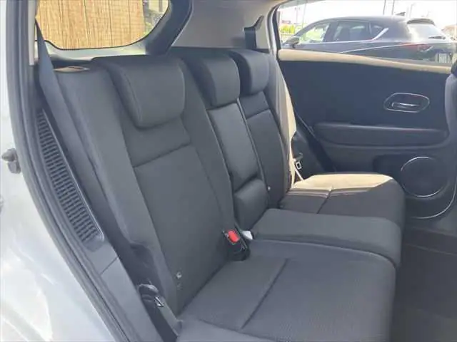 2018 Honda Vezel X (RU3) for Sale in Kenya by Best Cars for Sale in Kenya Ltd.