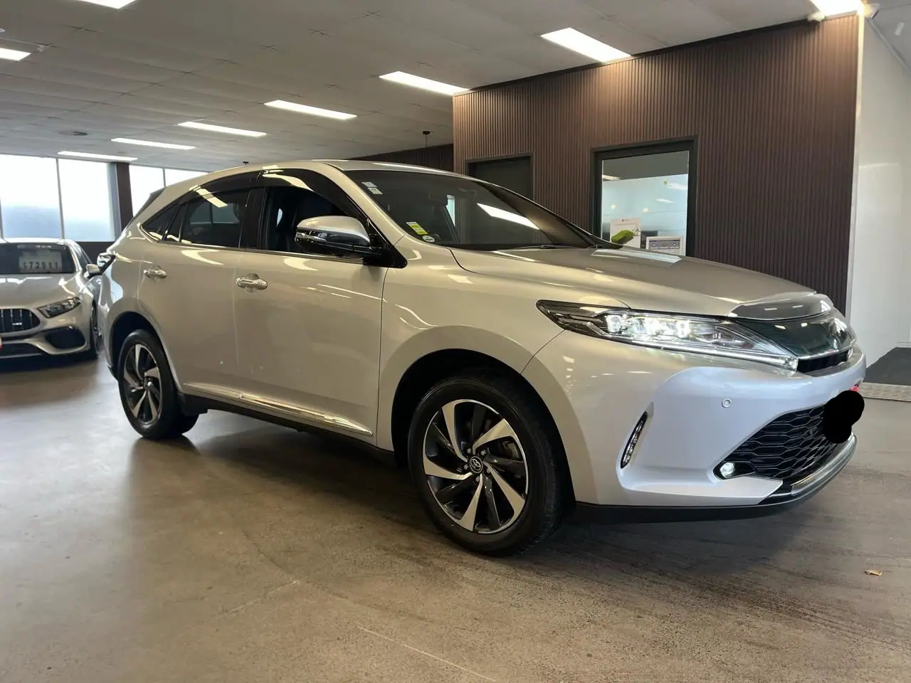 2018 Toyota Harrier (Premium) for Sale in Kenya by Best Cars for Sale in Kenya Ltd.