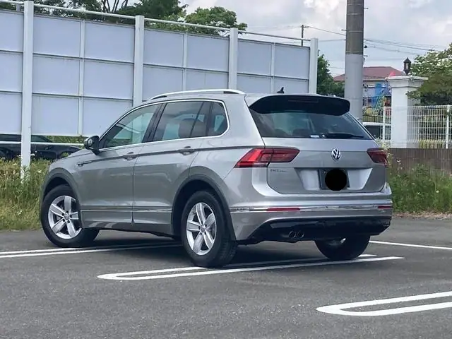 2018 Volkswagen Tiguan R-line TSI for Sale in Kenya by Best Cars for Sale in Kenya Ltd.