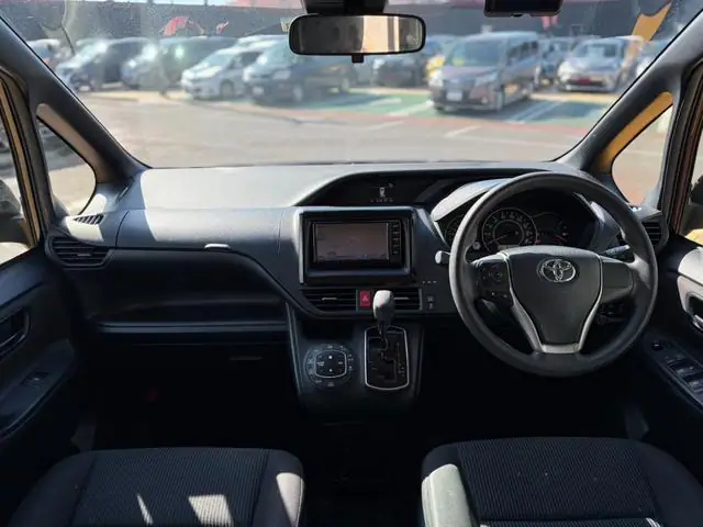 2018 Toyota Noah G for Sale in Kenya by Best Cars for Sale in Kenya Ltd.