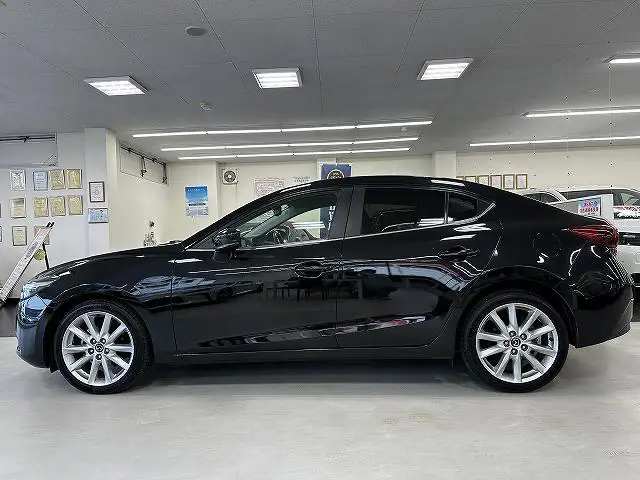 2018 Mazda Axela 15S for Sale in Kenya by Best Cars for Sale in Kenya Ltd.