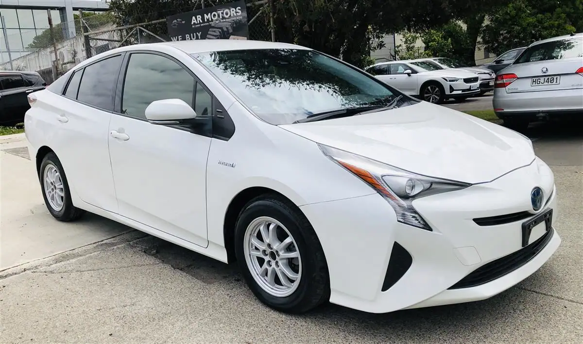 2018 Toyota Prius Hybrid for Sale in Kenya by Best Cars for Sale in Kenya Ltd.