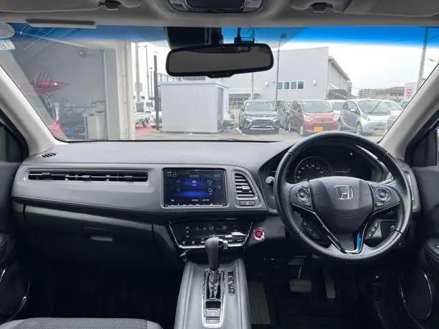 2018 Honda Vezel (RU1) X for Sale in Kenya by Best Cars for Sale in Kenya Ltd.