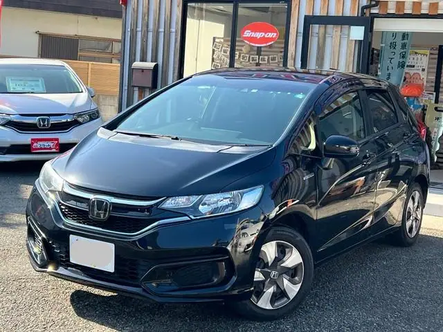 2018 Honda Fit Hybrid for Sale in Kenya by Best Cars for Sale in Kenya Ltd.