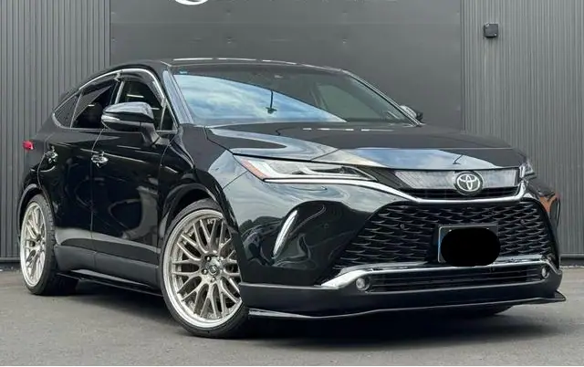 2020 Toyota Harrier Z for Sale in Kenya by Best Cars for Sale in Kenya Ltd.