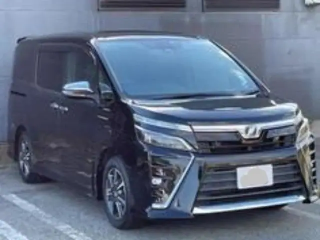 2018 Toyota Voxy ZS for Sale in Kenya by Best Cars for Sale in Kenya Ltd.