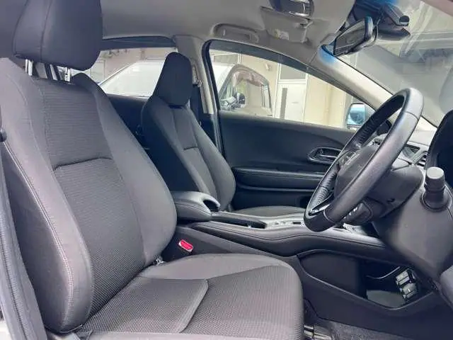 2018 Honda Vezel (RU1) X for Sale in Kenya by Best Cars for Sale in Kenya Ltd.