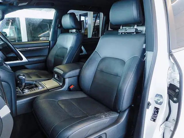 2019 Toyota Land Cruiser ZX V8 for Sale in Kenya by Best Cars for Sale in Kenya Ltd.
