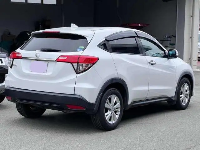 2018 Honda Vezel (RU1) X for Sale in Kenya by Best Cars for Sale in Kenya Ltd.