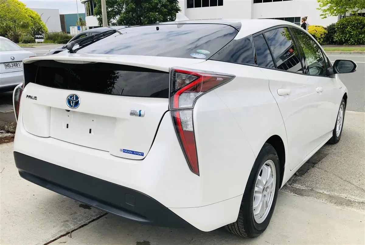 2018 Toyota Prius Hybrid for Sale in Kenya by Best Cars for Sale in Kenya Ltd.