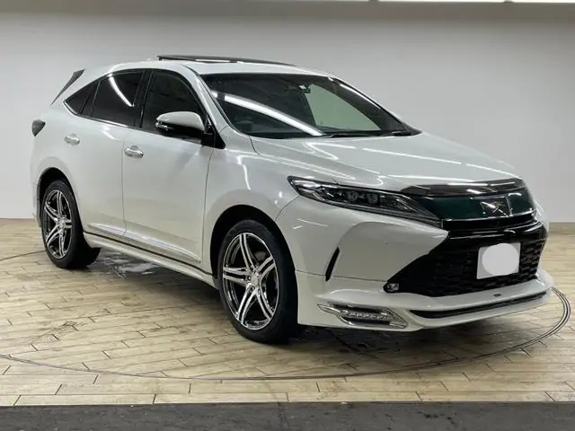2018 Toyota Harrier Premium for Sale in Kenya by Best Cars for Sale in Kenya Ltd.
