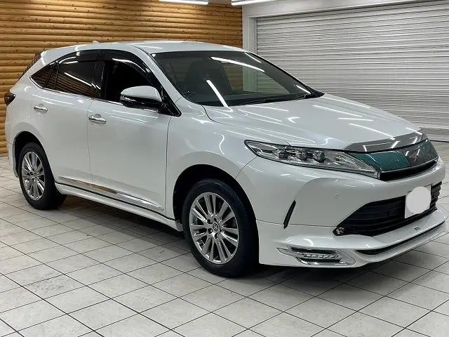 2018 Toyota Harrier Premium for Sale in Kenya by Best Cars for Sale in Kenya Ltd.