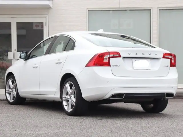 2018 Volvo S60 D4 for sale in Kenya by Best Cars for Sale in Kenya Ltd.