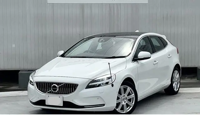 2019 Volvo V40 for Sale in Kenya by Best Cars for Sale in Kenya Ltd.