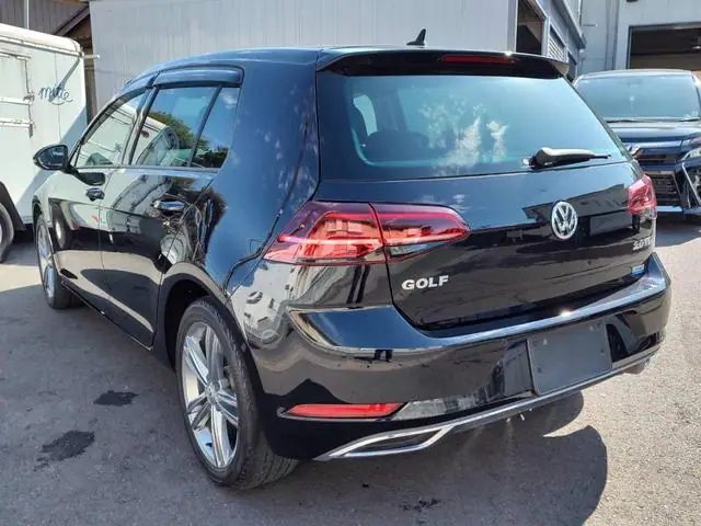 2020 Volkswagen Golf Highline for Sale in Kenya by Best Cars for Sale in Kenya Ltd.