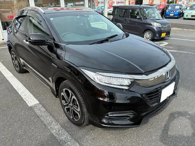 2019 Honda Vezel Z for Sale in Kenya by Best Cars for Sale in Kenya Ltd.