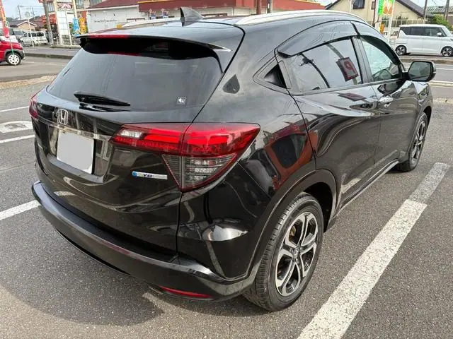 2019 Honda Vezel Z for Sale in Kenya by Best Cars for Sale in Kenya Ltd.