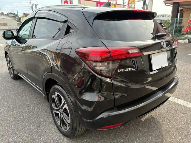 2019 Honda Vezel Z for Sale in Kenya by Best Cars for Sale in Kenya Ltd.