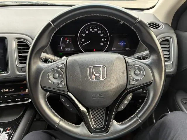 2019 Honda Vezel Z for Sale in Kenya by Best Cars for Sale in Kenya Ltd.