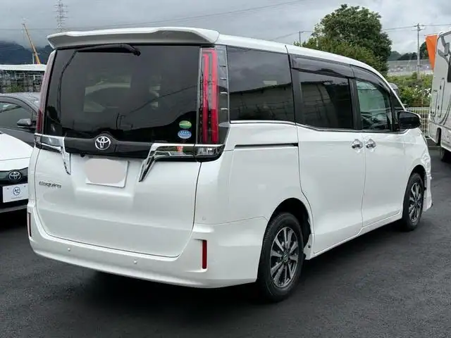 2019 Toyota Esquire GI for Sale in Kenya by Best Cars for Sale in Kenya Ltd.
